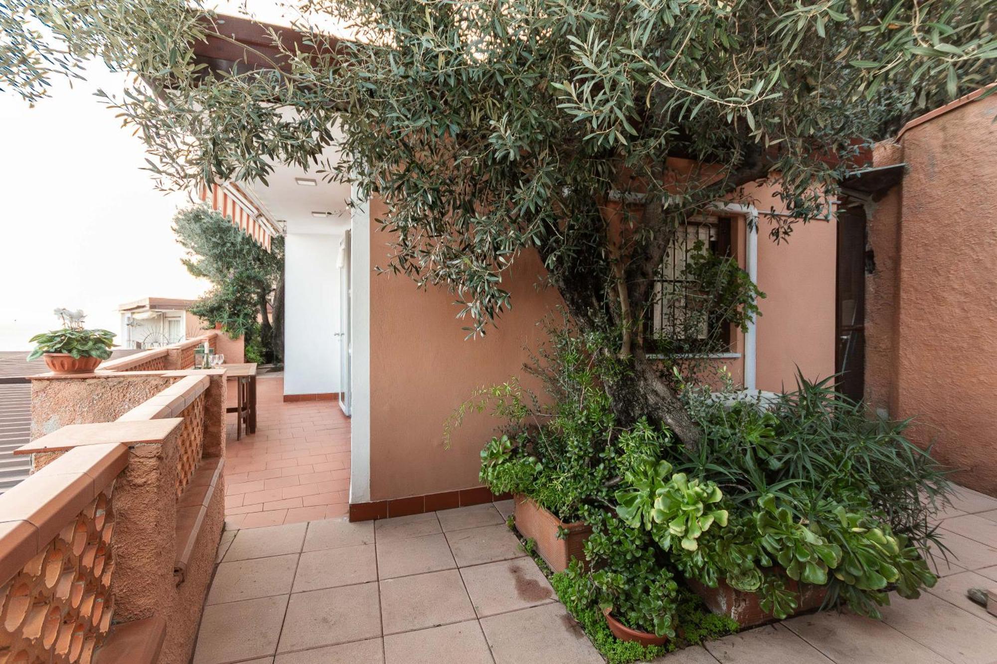 C22 Beachfront Villa - Spa Bath, Pool, Private Beach, Parking Free Andora Экстерьер фото