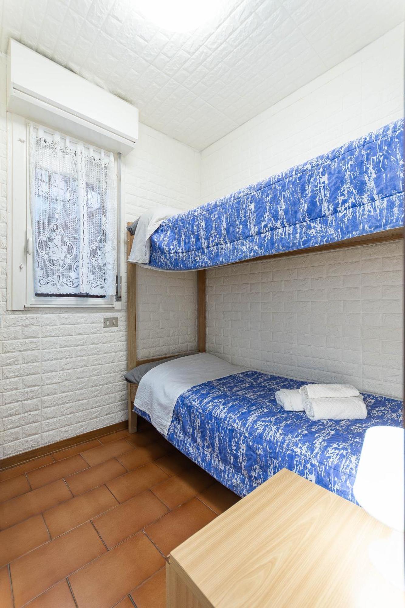 C22 Beachfront Villa - Spa Bath, Pool, Private Beach, Parking Free Andora Экстерьер фото
